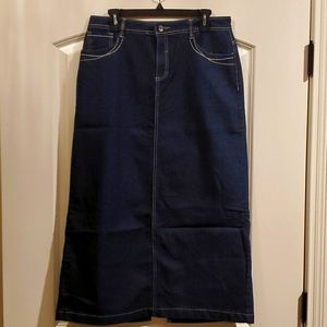 Denim skirt